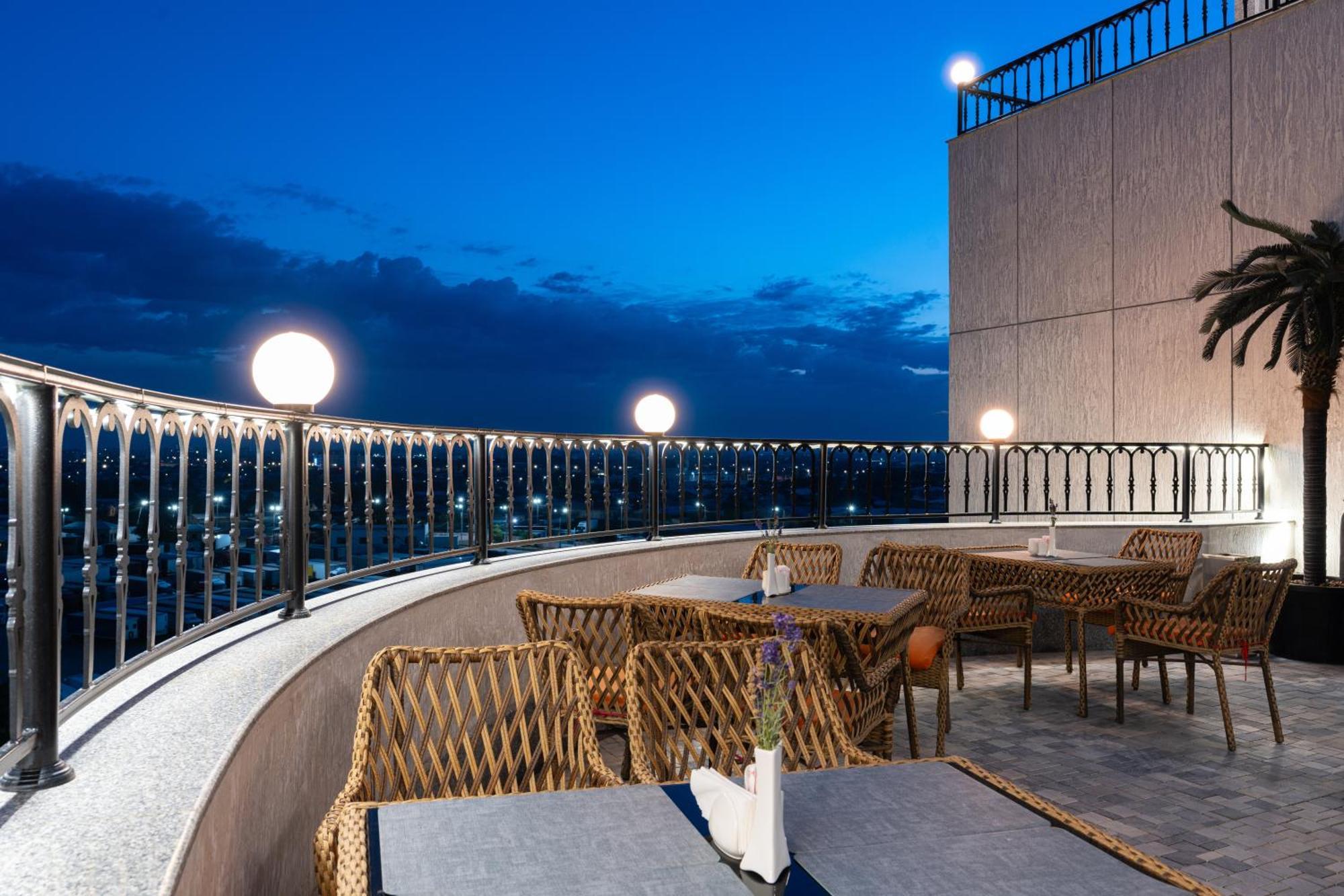Shamsan Airport Hotel Ташкент Экстерьер фото