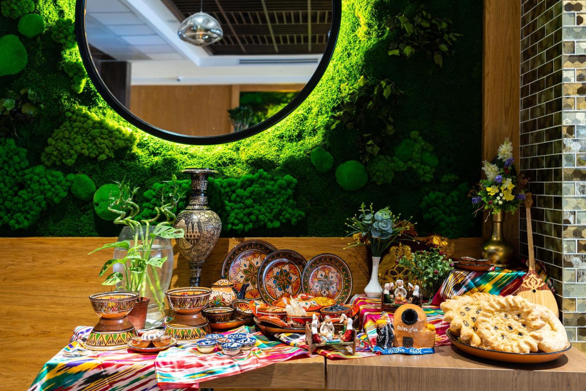 Shamsan Airport Hotel Ташкент Экстерьер фото